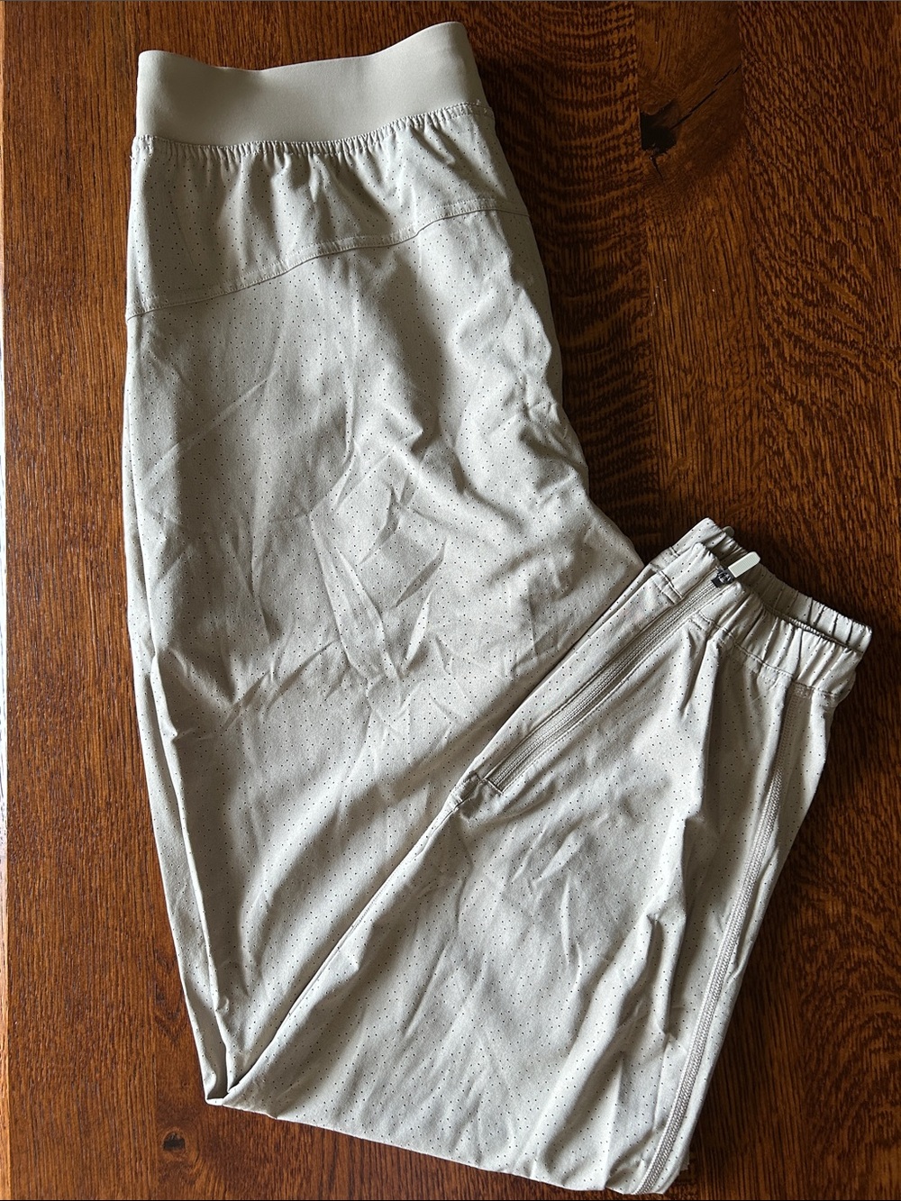 Lululemon Women’s Adapted State High-Rise Joggers - Picture 5 of 7